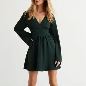 Dynamite Dark Green Long Sleeve Dress